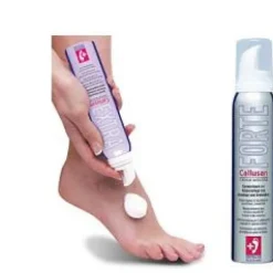 Callusan Forte Crema Mousse Piedi 125 ml