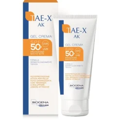 TAE-X AK Crema Solare Viso Trattamento Macchie SPF 50+ Protezione Molto Alta 50 ml